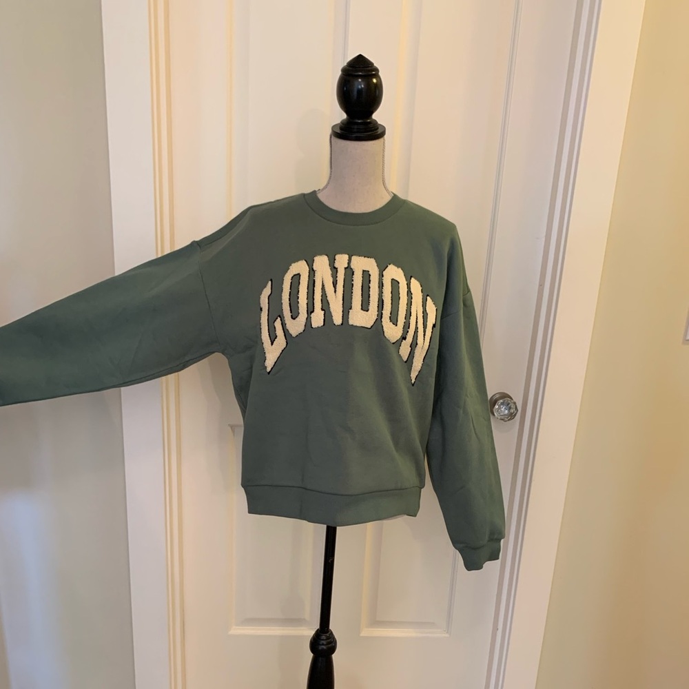 New women’s sweatshirt